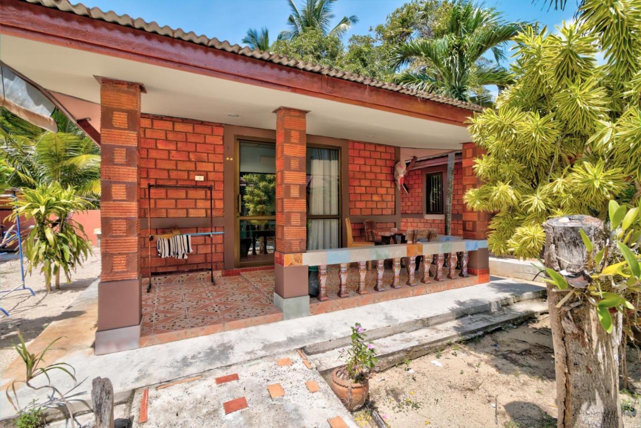 Sawai Home Resort Натон Экстерьер фото
